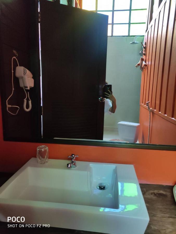 Tamarind Guesthouse 大城 外观 照片
